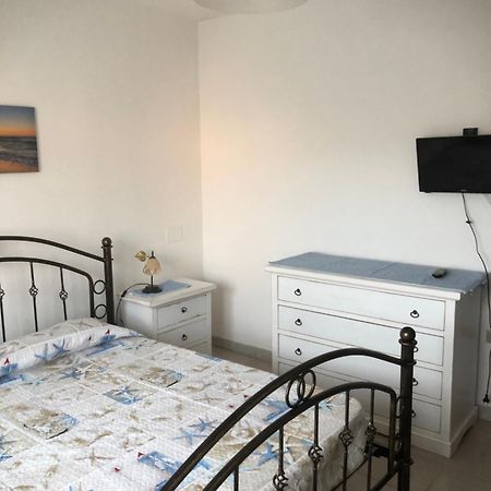 Blue Apartment La Maddalena  Экстерьер фото